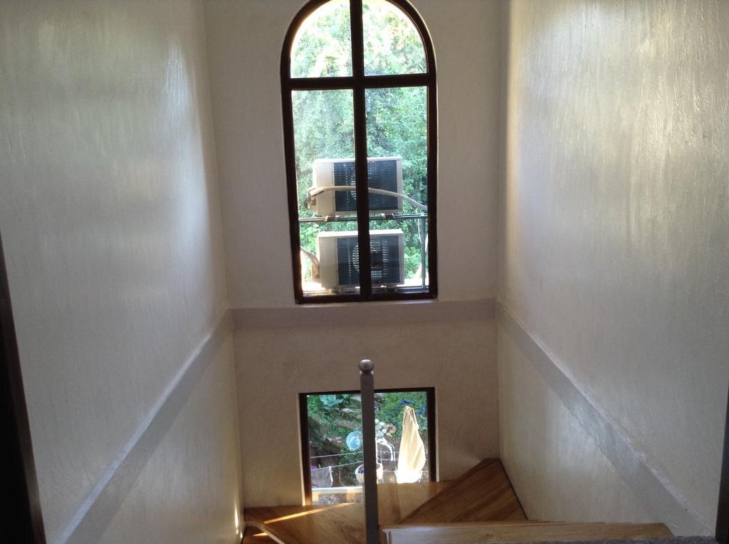 Lasha Guest House Makhinjauri Esterno foto